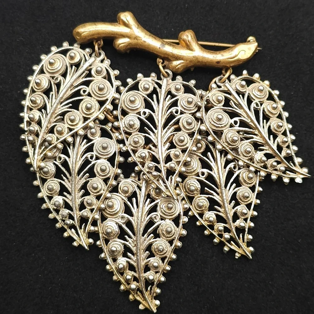Vintage Filigree Dangle Leaf Brooch Statement‎ Nature Gold & Silver Tone Ornate
